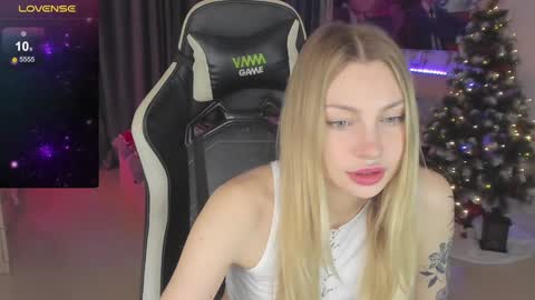 Annie online show from 8, 1, 2025