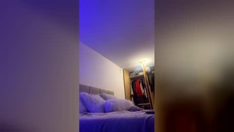  Annie online show from 28, 4, 2026