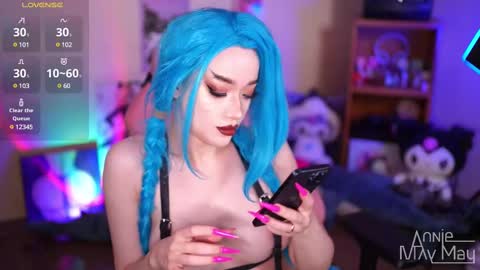 Annie May   online show from 25, 2, 2025