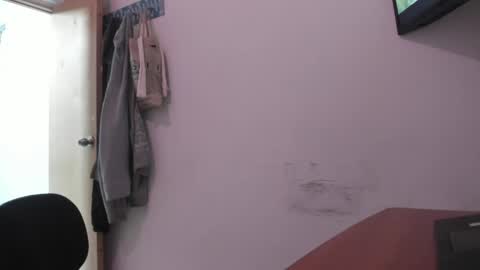annie_rosse1017 online show from 26, 4, 2026