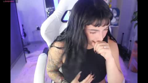 JEANNE no olvides seguirme dont forget follow me  uu online show from 7, 6, 2026