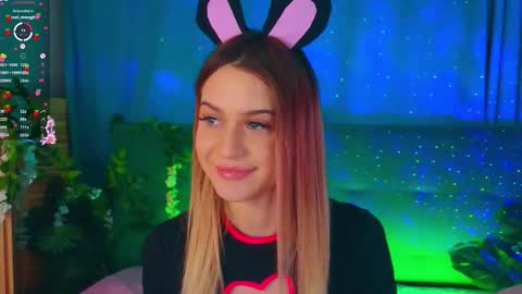 annie online show from 12, 2, 2026