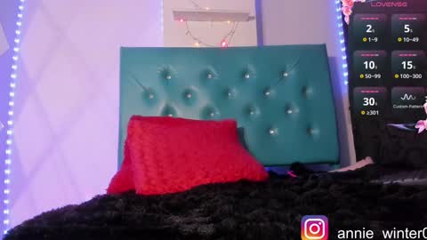 Annie online show from 26, 1, 2025