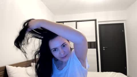 Annie online show from 2, 2, 2026