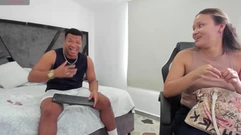 Annie and Stefan online show from 8, 9, 2025