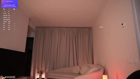 anniehillofficial_ online show from 16, 2, 2025