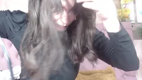 Snapshot of anniehsoul chatting on 11, 10, 2025 Annie online show from 11, 10, 2025