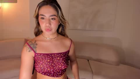 Snapshot of anniemonroe1 chatting on 24, 10, 2025 Annie Monroe online show from 24, 10, 2025