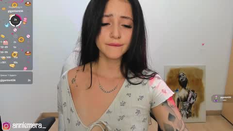 Snapshot of anniemora_ chatting on 5, 12, 2024 Annie online show from 5, 12, 2024