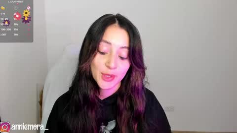 Snapshot of anniemora_ chatting on 23, 2, 2025 Annie online show from 23, 2, 2025