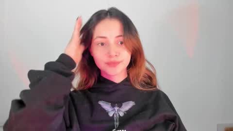 Snapshot of anniemora_ chatting on 22, 11, 2025 Annie online show from 22, 11, 2025