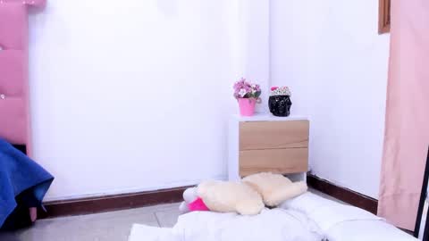 Snapshot of annienasty chatting on 8, 2, 2025 Annie online show from 8, 2, 2025