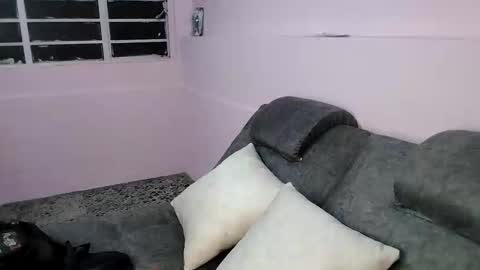 Annie Sparkle online show from 11, 10, 2025