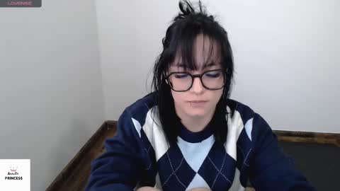 Gaby 3 online show from 12, 9, 2025