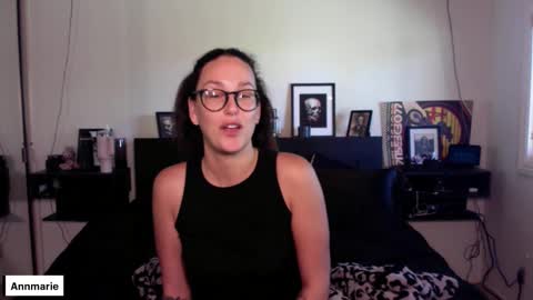 Snapshot of annmarieferrara chatting on 17, 10, 2025 Ann online show from 17, 10, 2025