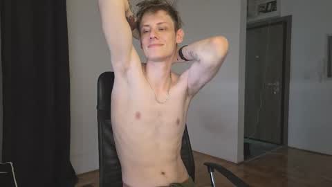    online show from 4, 12, 2025