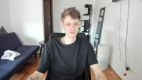    online show from 24, 4, 2026