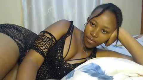 anntekla online show from 28, 4, 2026