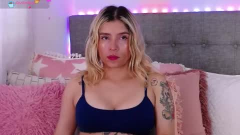 Antonella Lee online show from 6, 2, 2026