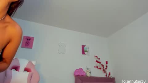 Snapshot of annubis_lia chatting on 7, 1, 2025 SOFIA INDEPENDENT MODEL online show from 7, 1, 2025