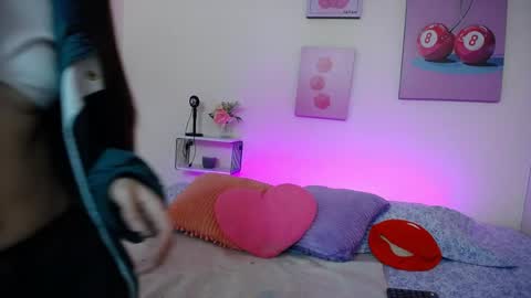 Anny cotton  online show from 20, 4, 2026