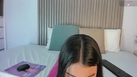 Snapshot of anny_cute01 chatting on 2, 5, 2026 Anny online show from 2, 5, 2026
