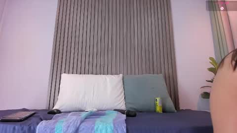 Snapshot of anny_cute01 chatting on 13, 6, 2026 Anny online show from 13, 6, 2026