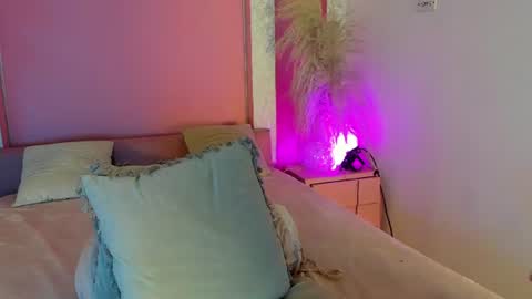 Anny online show from 28, 7, 2026