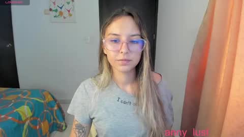 Snapshot of anny_lust chatting on 6, 12, 2024 Issabela online show from 6, 12, 2024
