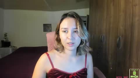 Snapshot of anny_lust chatting on 16, 7, 2026 Issabela online show from 16, 7, 2026