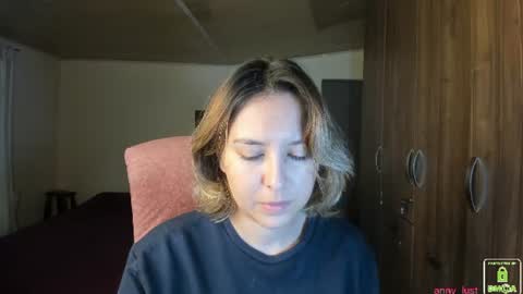 Snapshot of anny_lust chatting on 25, 7, 2026 Issabela online show from 25, 7, 2026