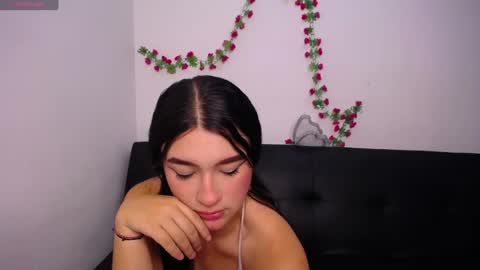 Snapshot of anny_naf chatting on 5, 5, 2026 Anny online show from 5, 5, 2026