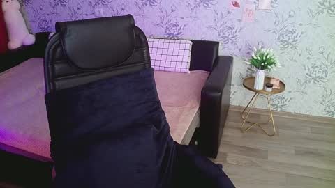 Annie online show from 20, 12, 2024