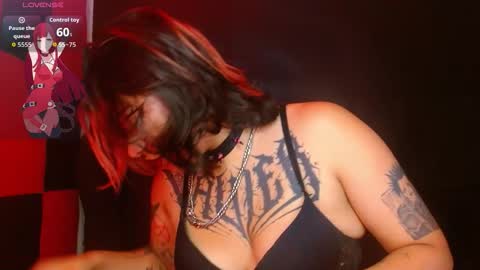 Annie online show from 18, 12, 2025