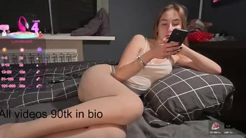 Snapshot of annyloving chatting on 14, 10, 2025 AnnyLoving online show from 14, 10, 2025