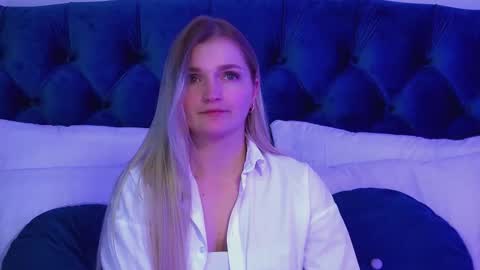 annyraii online show from 6, 3, 2026