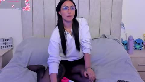 Anny online show from 9, 11, 2025