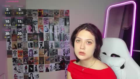 Snapshot of anora_millerr chatting on 19, 10, 2025 Anora online show from 19, 10, 2025