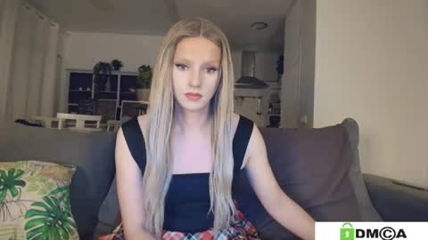 Sexy Ladybug online show from 1, 5, 2026