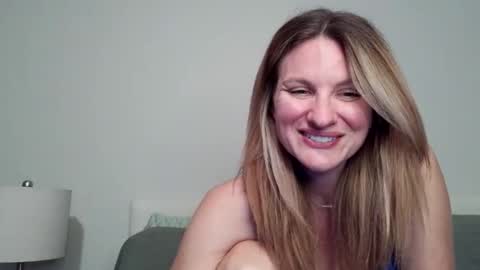 heyitsansley online show from 3, 5, 2026