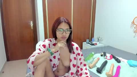 Snapshot of anthonela_hotsex chatting on 3, 6, 2026 anthonela_hotsex online show from 3, 6, 2026