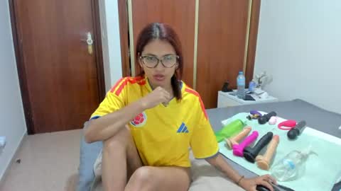 Snapshot of anthonela_hotsex chatting on 7, 7, 2026 anthonela_hotsex online show from 7, 7, 2026