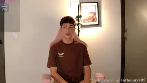 Snapshot of anthonny_05 chatting on 9, 7, 2026 TONY NEW ACCOUNT online show from 9, 7, 2026