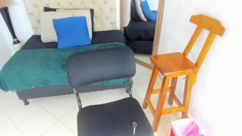       online show from 20, 11, 2025