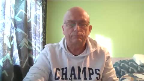 Snapshot of antmatt2025 chatting on 24, 11, 2025 antmatt2025 online show from 24, 11, 2025