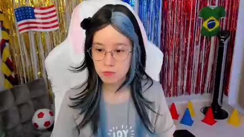 Snapshot of anto_sweet18 chatting on 11, 6, 2026 My birthday is on december 2nd surprise me with a gift from my amazonlist online show from 11, 6, 2026