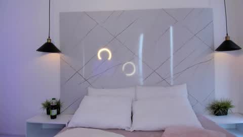 Snapshot of antonella__rouse chatting on 1, 12, 2025 Antonella online show from 1, 12, 2025