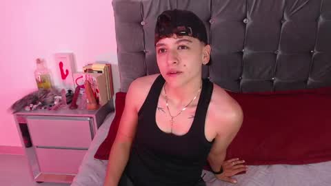 Snapshot of antonella_cruz02 chatting on 28, 5, 2026 anto ford02 online show from 28, 5, 2026