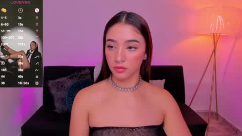 Snapshot of antonella_grayy chatting on 15, 5, 2026 Antonella Grayy online show from 15, 5, 2026