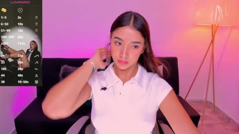 Snapshot of antonella_grayy chatting on 27, 5, 2026 Antonella Grayy online show from 27, 5, 2026